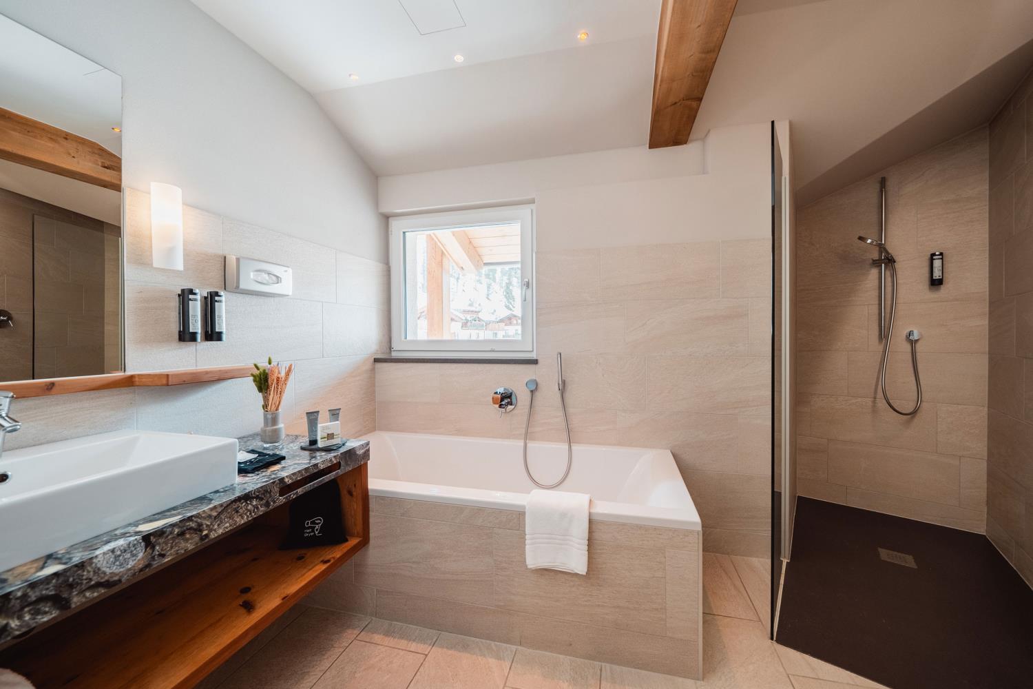 Romantic Suite Delux